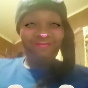 Meet your Posher, Jacqueline